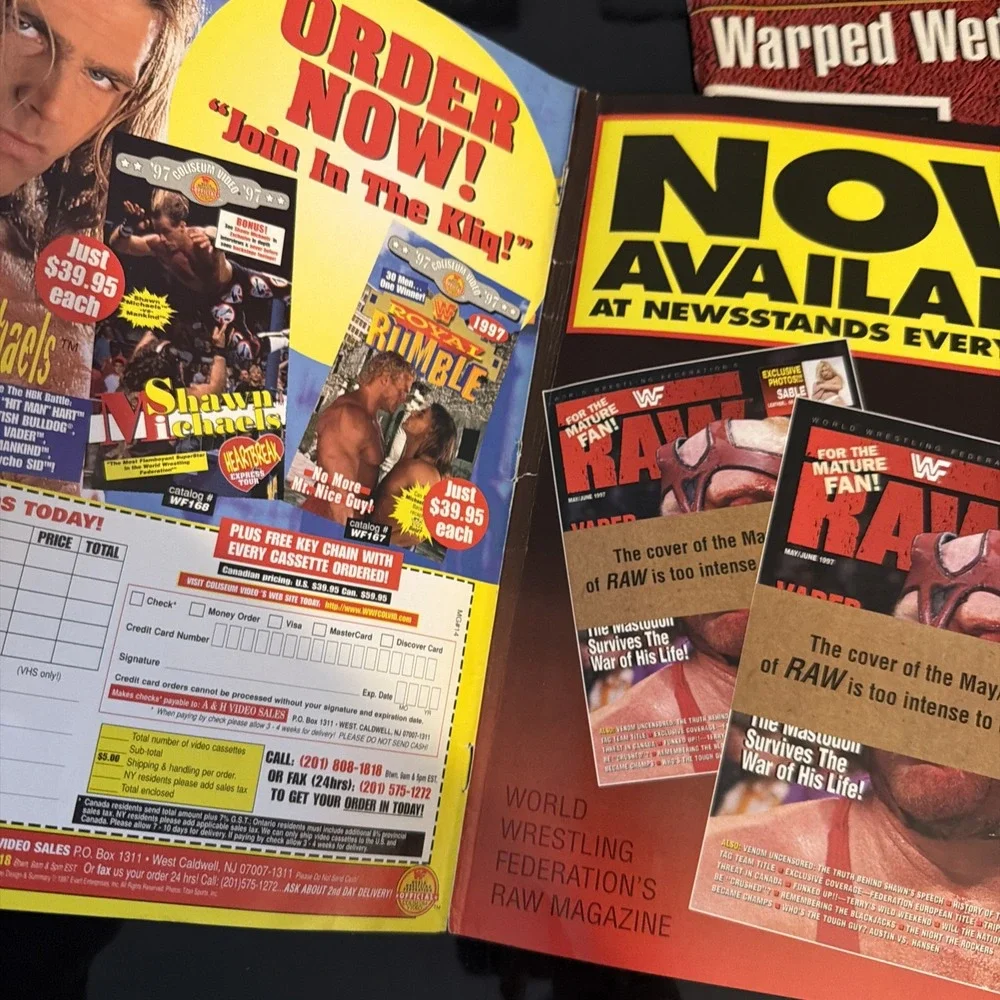 WWF Magazine May 1997 Bret Hart & Bart Simpson w/ Cards READ